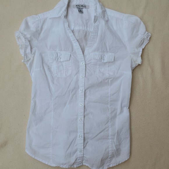 Active Basic white cap sleeve shirt - Picture 3 of 10
